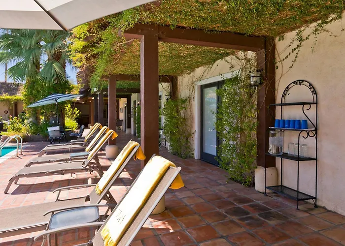 La Maison Hotel - Adults Only